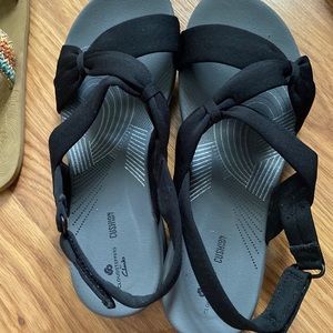 Clarks cloud steppers sandals